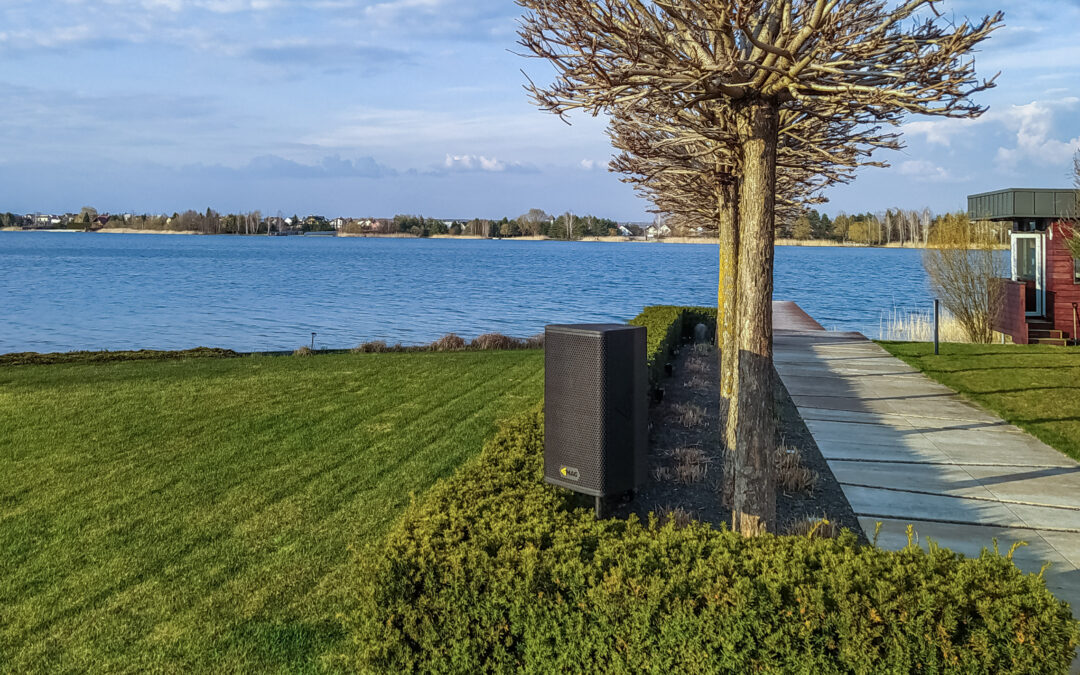MAG Audio AIR – all-weather acoustics – installation in a country club.