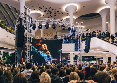 Respublika Park's Anniversary: WASP for Star-Studded Event