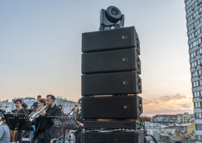 WASP conquers the terrace of the Gulliver Shopping and Entertainment Center