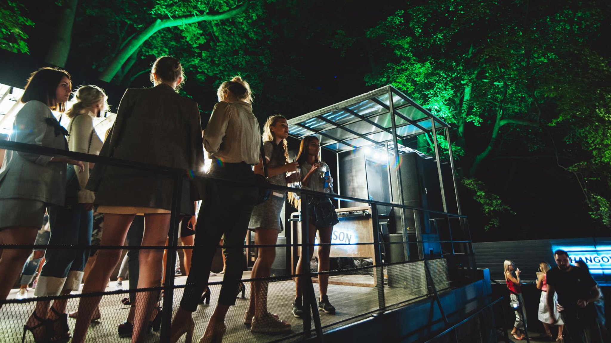 MAG systems for Hangover bar MAG systems for Hangover bar