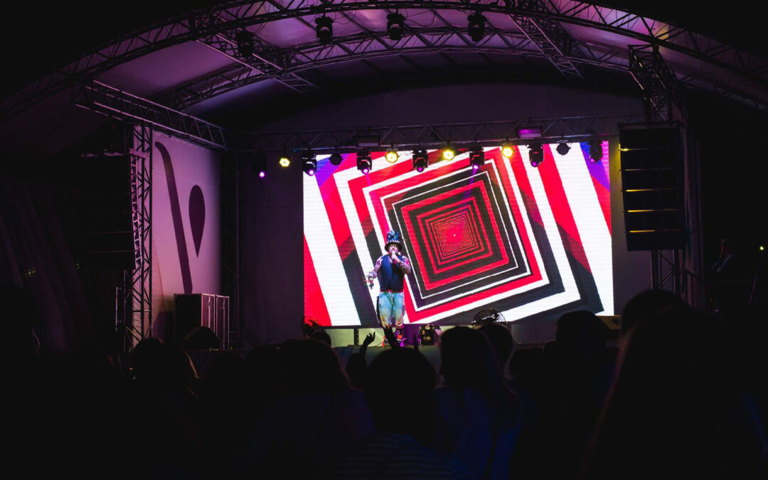 The concert season at VODA club with MAG Wave 10 line array and Powersoft
