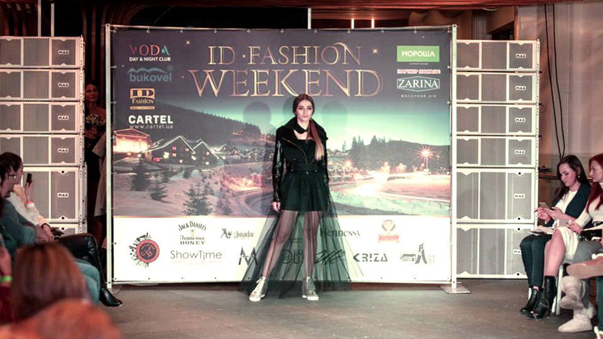 MAG Audio represents the WAVE line array in ID Fashion Weekend